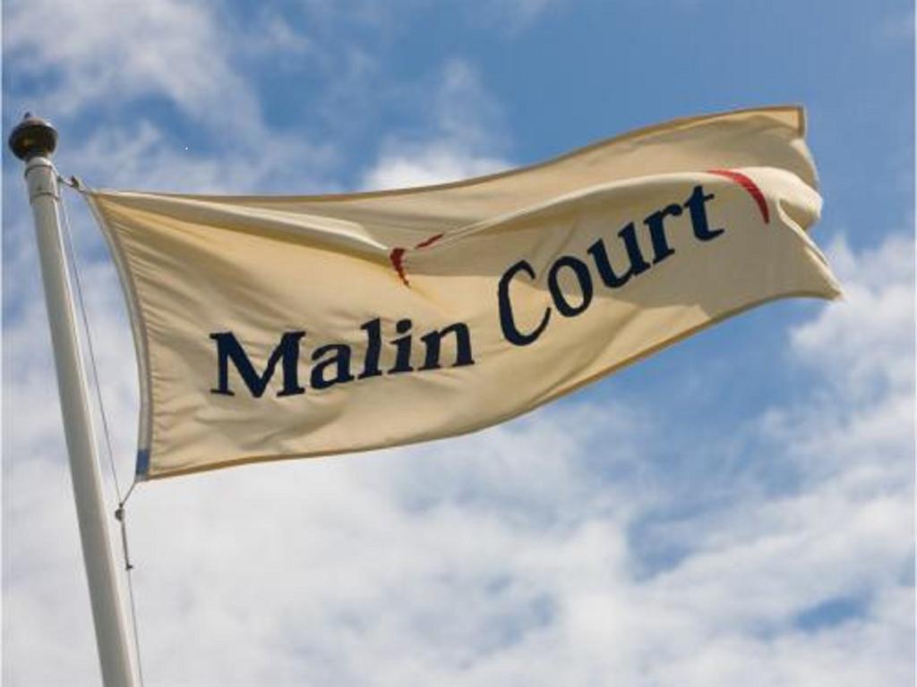 Malin Court Hotel And Restaurant 艾尔 外观 照片
